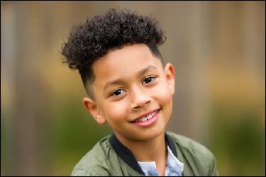 MV5BNmIzZWMzYzUtM (601x400, 16 kБ...)